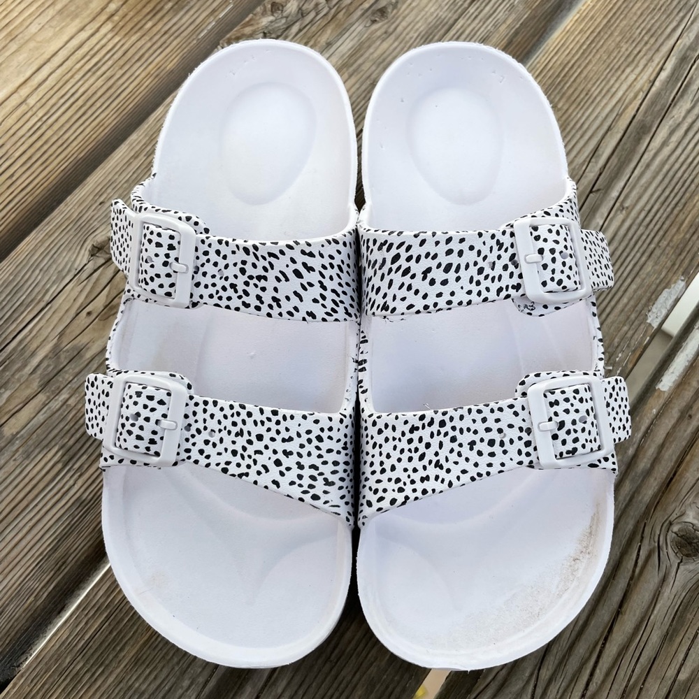 Arizona style sandals